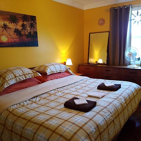 Gite Le Tresor Cache Bed & Breakfast Chelsea Екстериор снимка