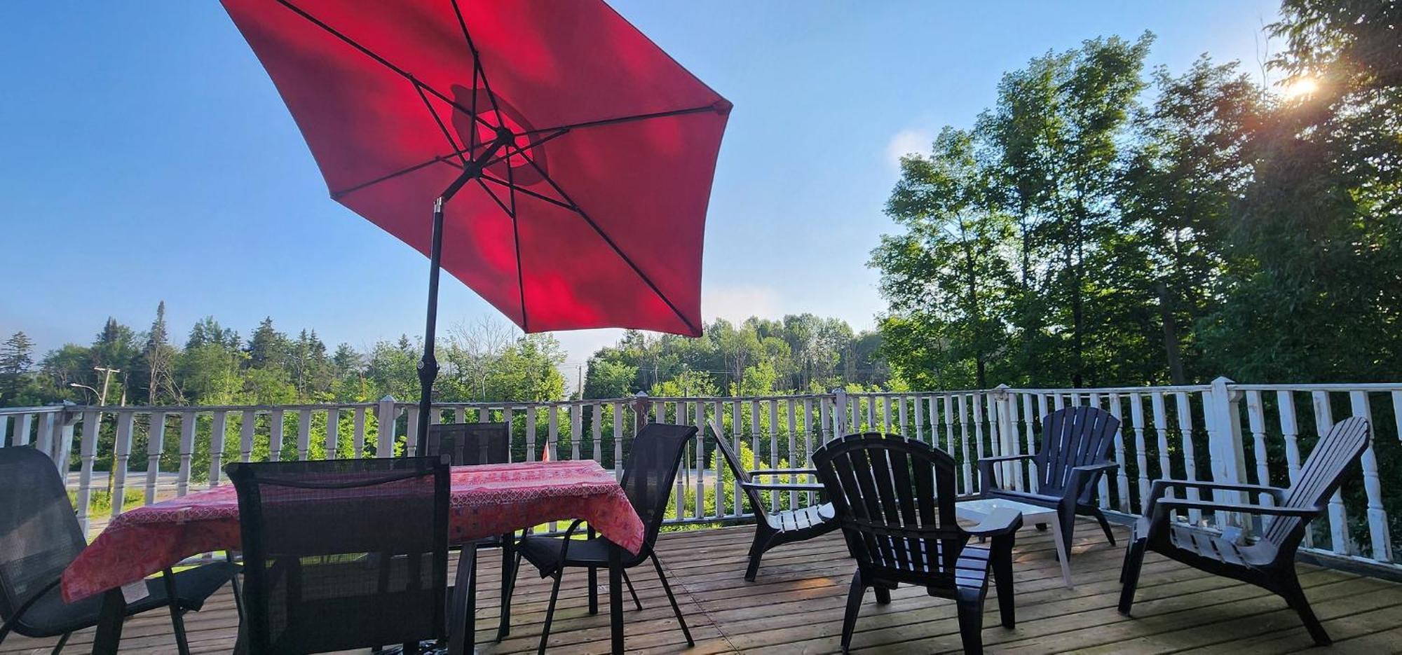 Gite Le Tresor Cache Bed & Breakfast Chelsea Екстериор снимка